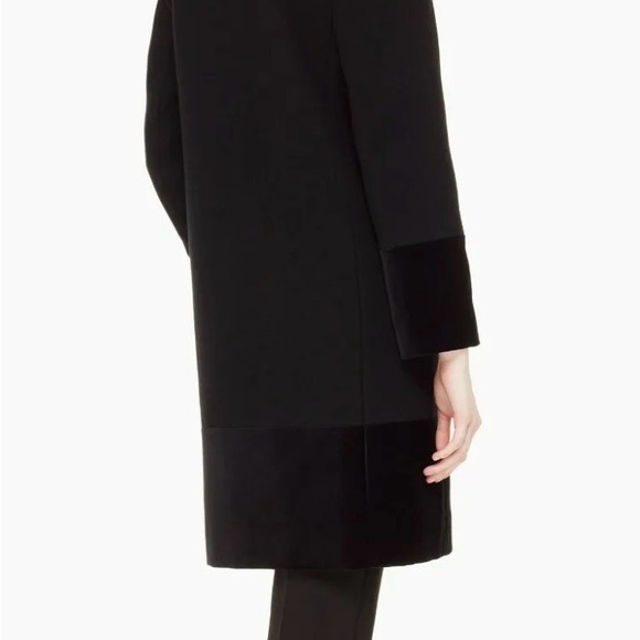 Kate Spade Faux Fur Collar Velvet

Trim Wool Blend Coat , NWT size 6 - Picture 2 of 10